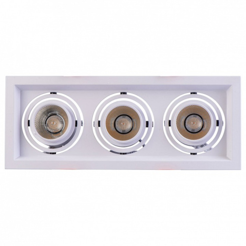 Встраиваемый светильник MW-Light Круз 637016303. Фото №1