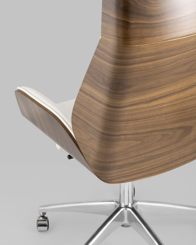 Кресло руководителя TopChairs Crown бежевое. Фото №8